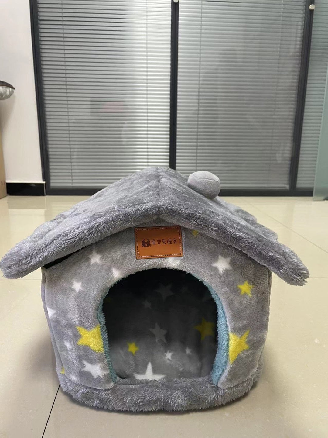 Cozy Bear Cottage | Cute Foldable Pet House for Cats & Small Dogs | Soft & Warm Bed”